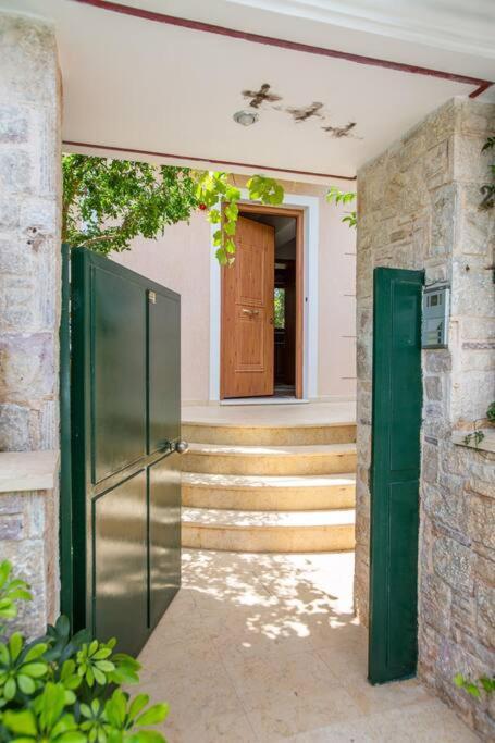 Villa Marilena Lagonisi Καλύβια Θορικού Εξωτερικό φωτογραφία